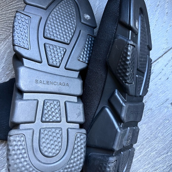 New Balenciaga high top sneakers - Picture 6 of 9
